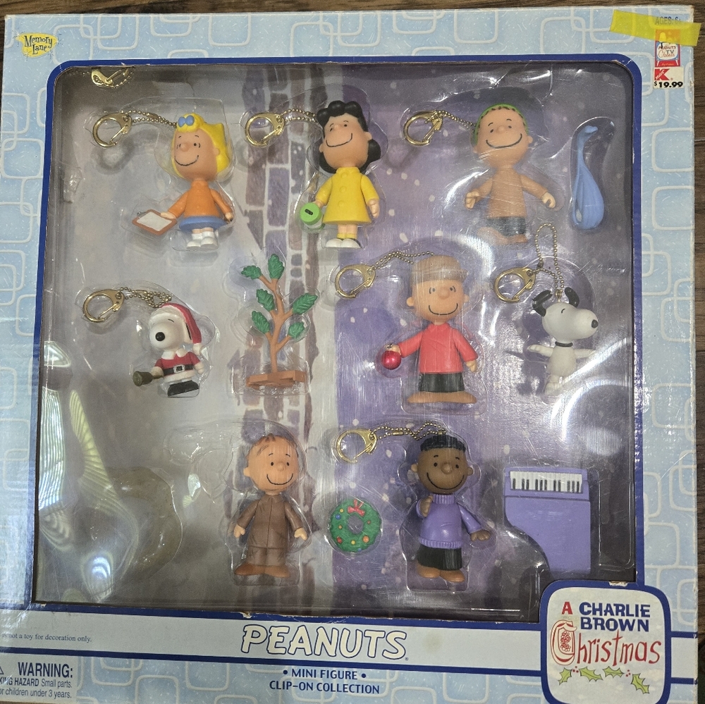 Peanuts Multicolor Action Figures Playset
